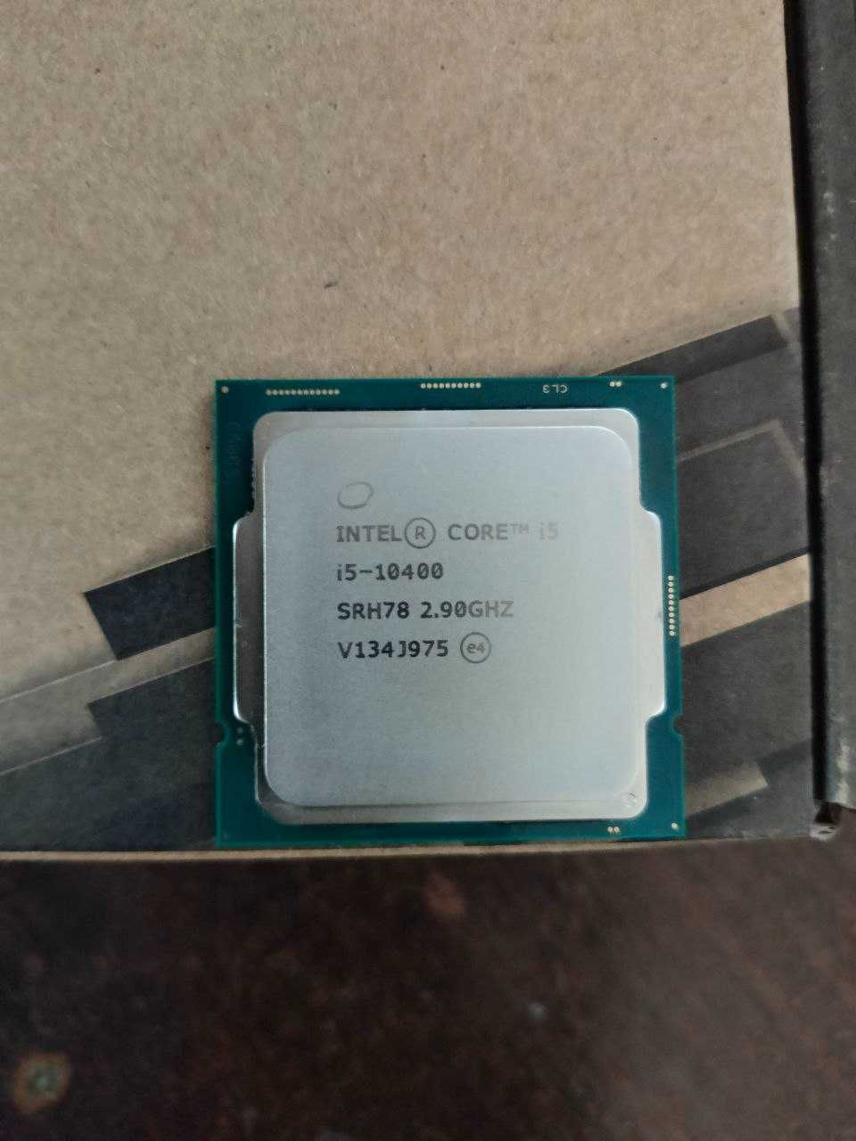 Процесор intel core i5-12400 + материнська, оперативна, блок живлення.