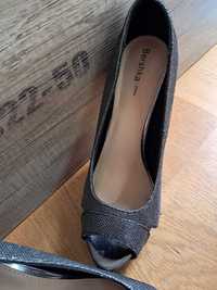 Buty Bershka rozm. 39