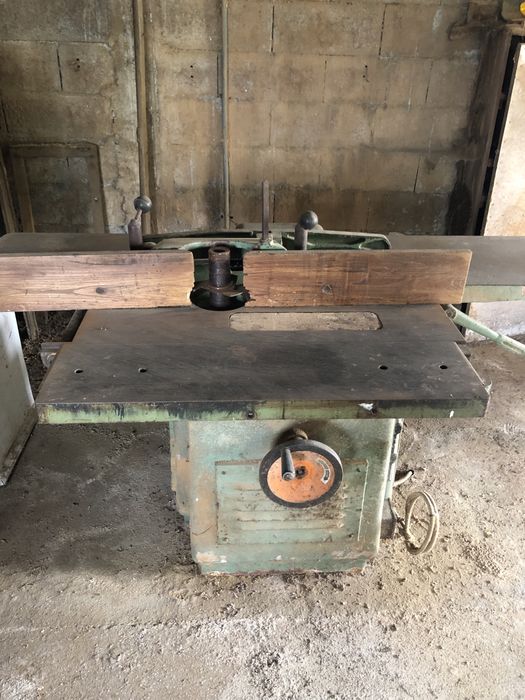 Universal de carpintaria marca Pinheiro