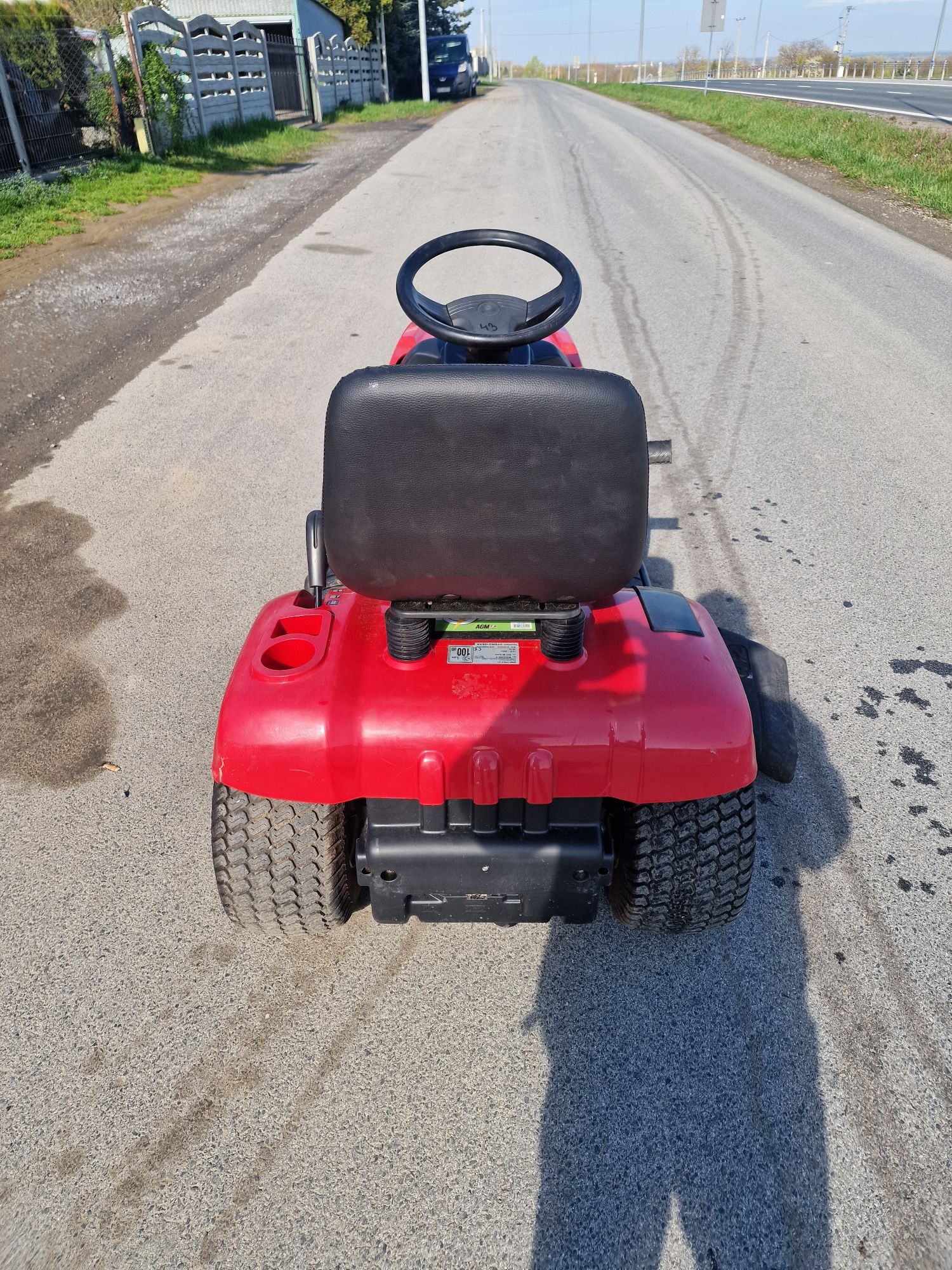 Sprzedam traktorek do trawy 17 koni briks