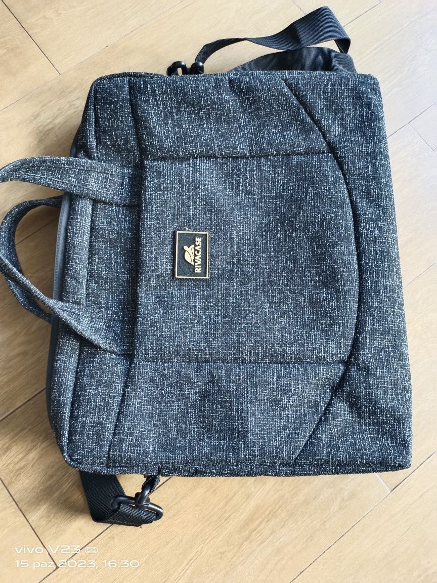 Torba na laptopa RIVACASE