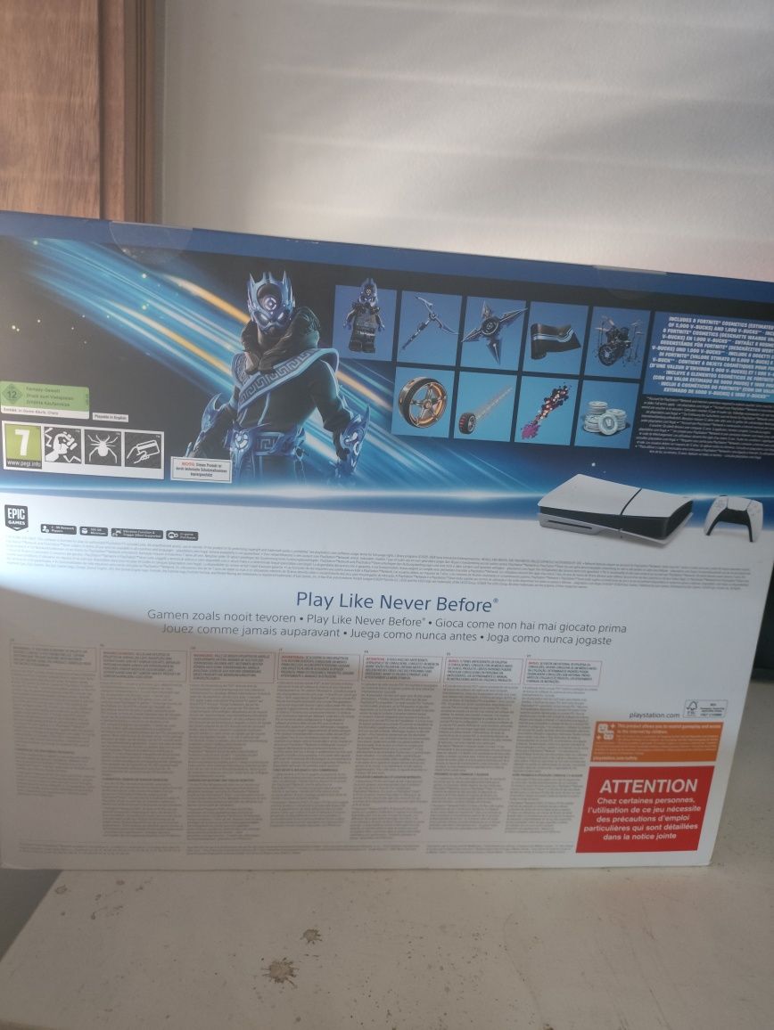 PlayStation 5 Standard Fortnite, com leitor, lacrada barato
