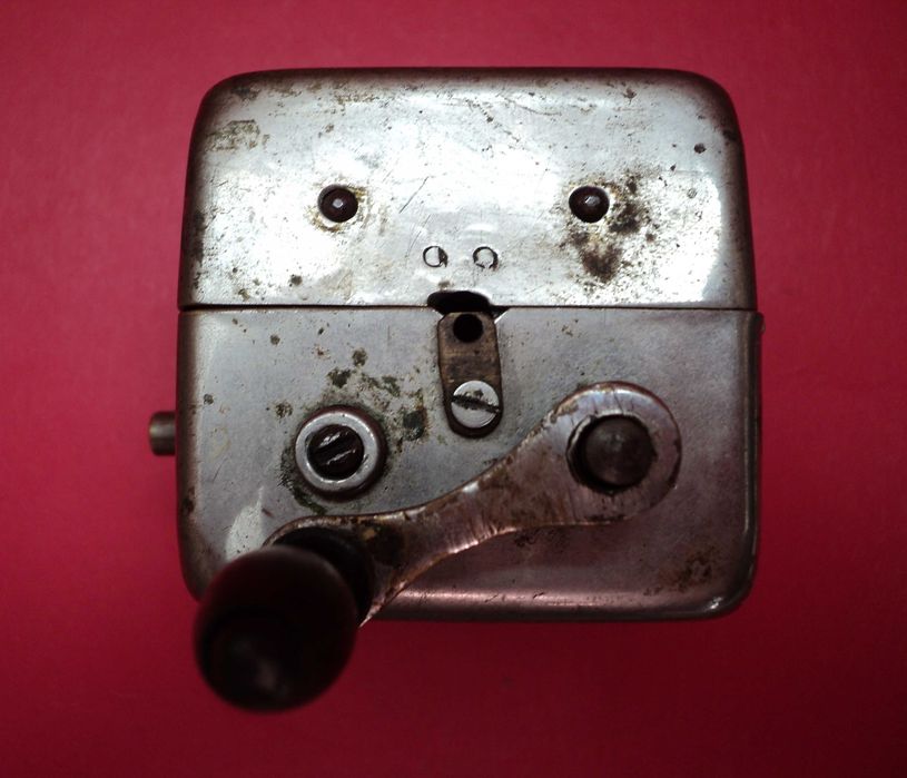 Gillette старинный инструмент для заточки лезвий