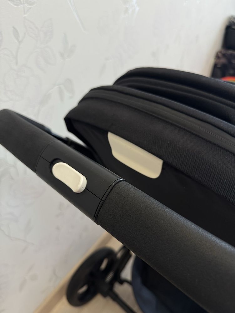 Прогулянкова коляска Cybex Balios S Lux з оригінальними аксесуарами