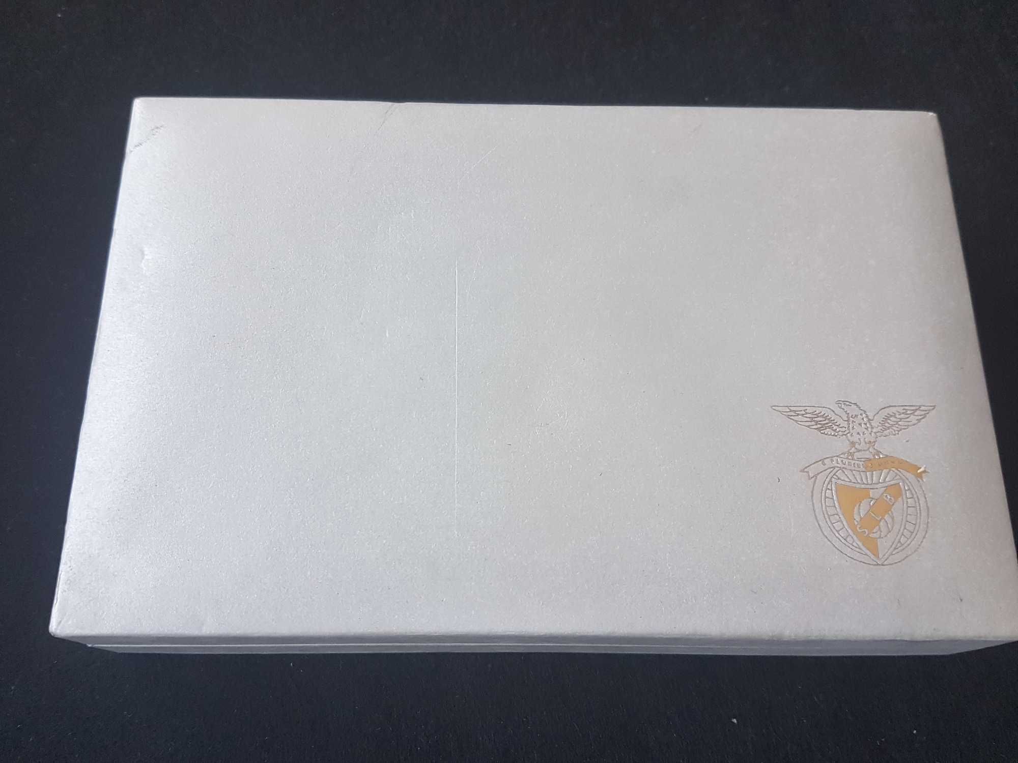 Conjunto Canetas + Porta chaves SL Benfica em estojo de Luxo