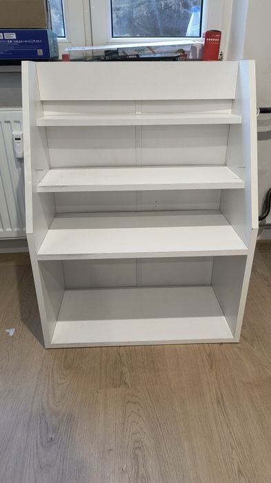 Półeczka, biblioteczka wolnostojąca na książki, zabawki Montessorii
