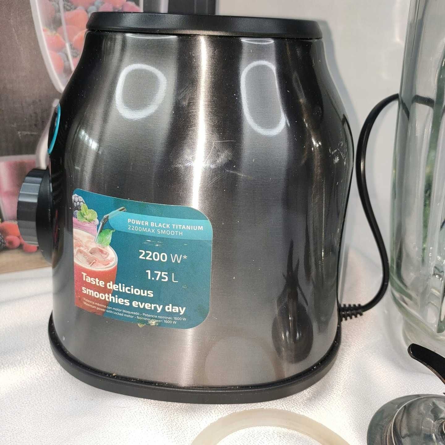 A293 Cecotec Blender stołowy Power Black Titanium 2200MAX Na części
