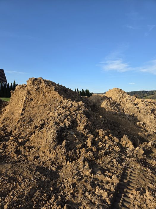 Sprzedam ziemie glina