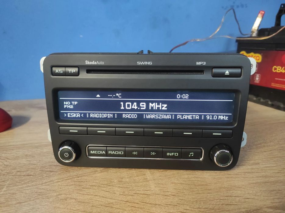 RADIO AUDIO ODTWARZACZ SKODA FABIA 2 ROOMSTER RAPID OCTAVIA 2 SUPERB 2 5J0 ROZKODOWANE WYSYŁKA !!!