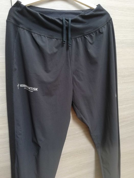 Spodnie dresowe Nike rozm. M
