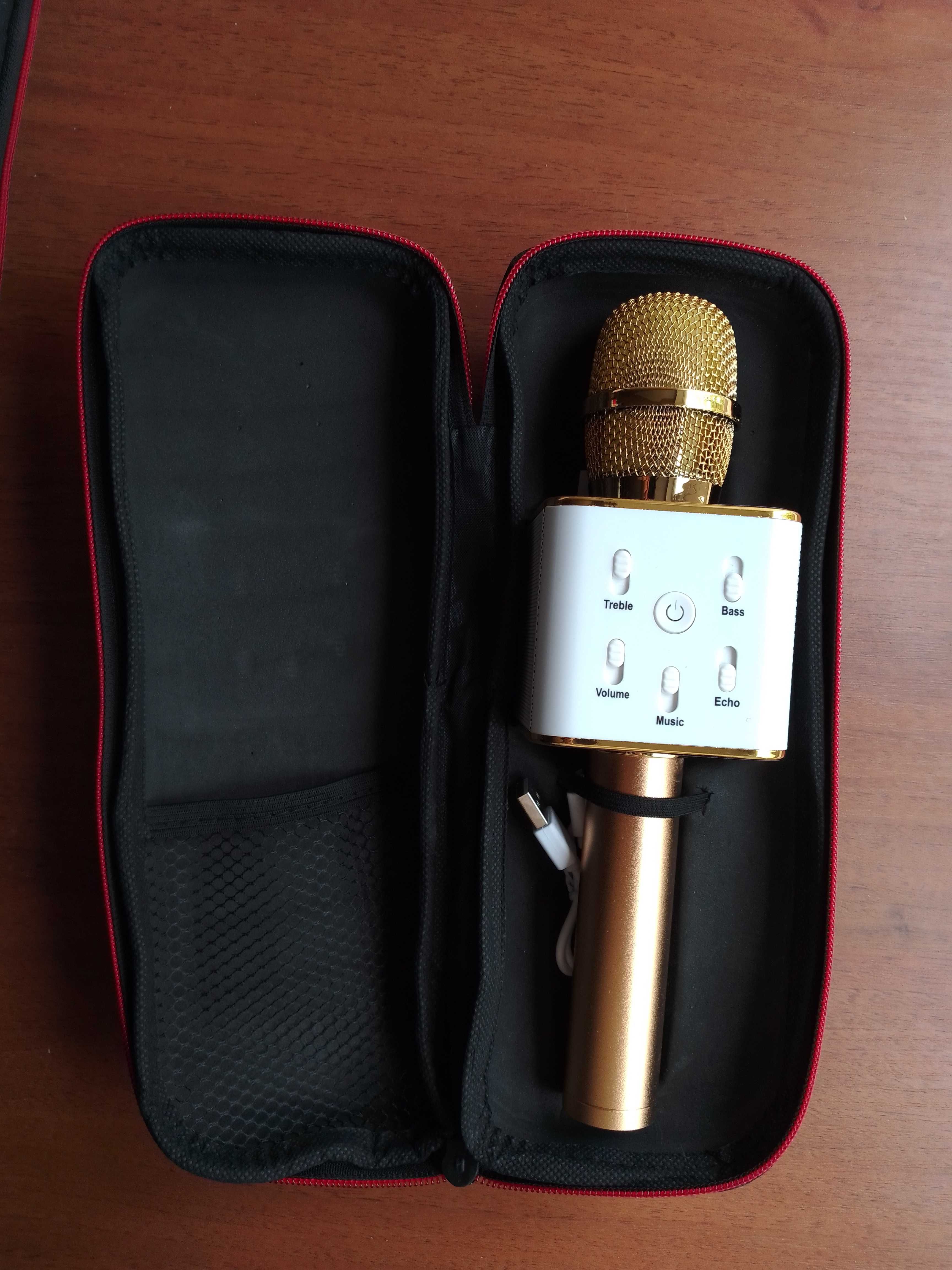 Микрофон Q7 золотистый