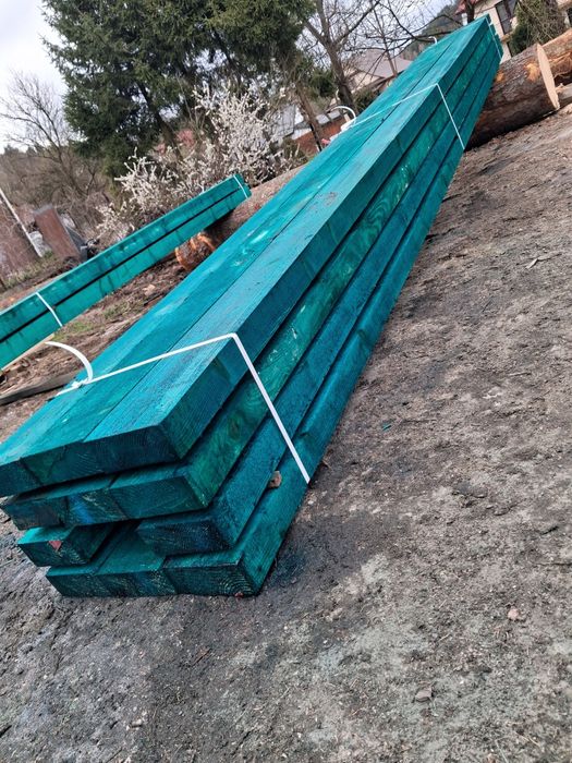 Więźba dachowa podbitka łaty deski szalunkowe stemple kantowki krawedz