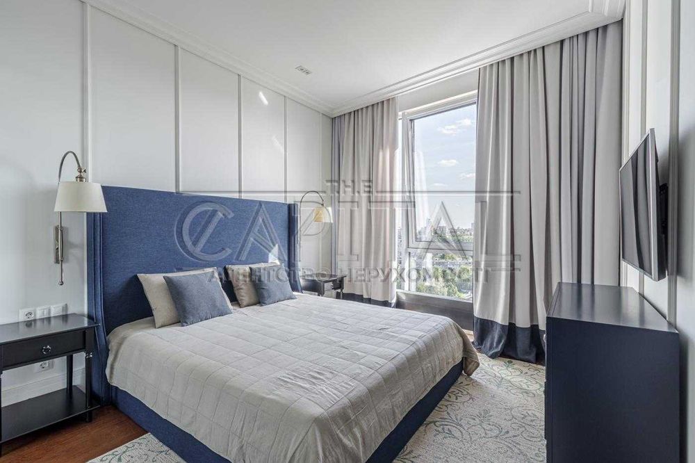 Продаж / Квартира 101м2 / Берестейский проспект 26А Святошино, Киев