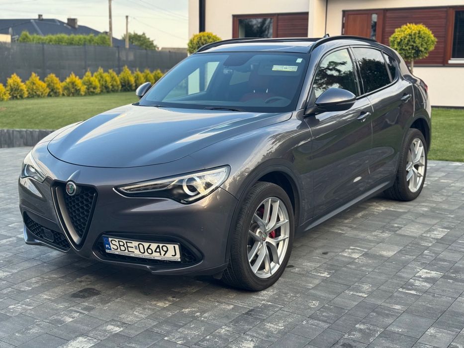Alfa Romeo Stelvio 2,0 Czerwona Skóra Panorama Q4