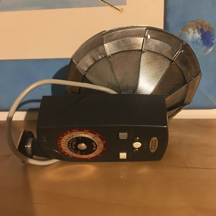 Lampa blyskowa na żarowki