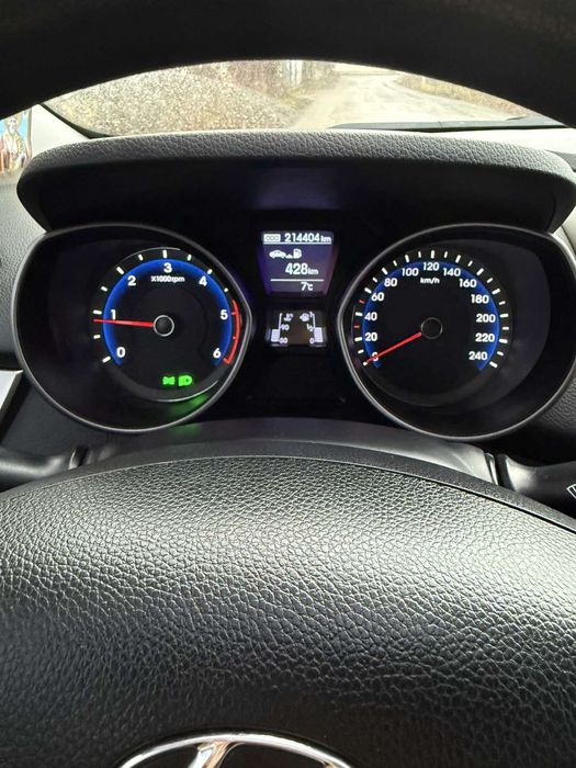 Продам авто надійне економне м'яке доглянуте питання по телефону