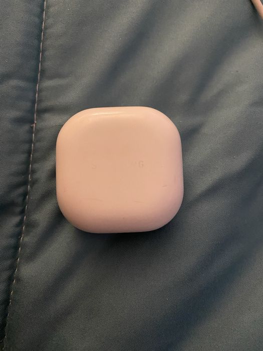 Caixa Galaxy Buds2 (SM-R177)