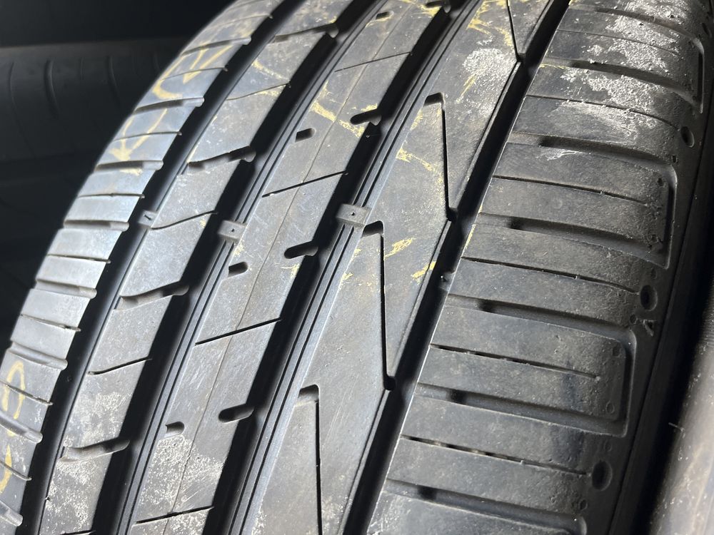 2x 235/45/20 hankook ventus s1 evo2 SUV 2017 5,5mm 2szt