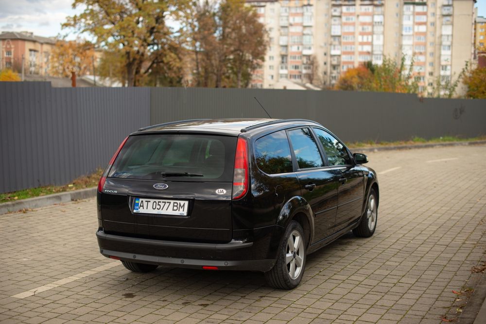 Продам ford focus 2 універсал 1.6л