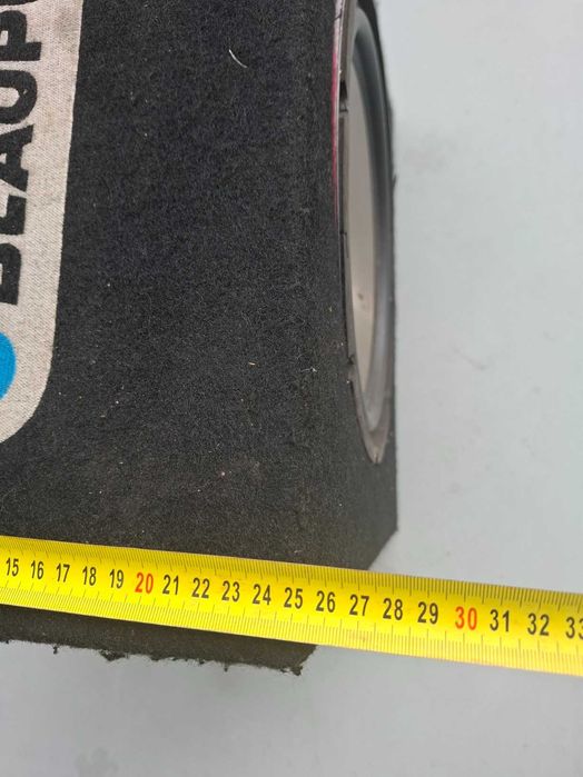 Subwofer skrzynia basowa blaupunkt 2x300W