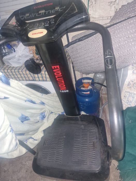 Maquina fitness boa para trabalhar todos músculos do corpo