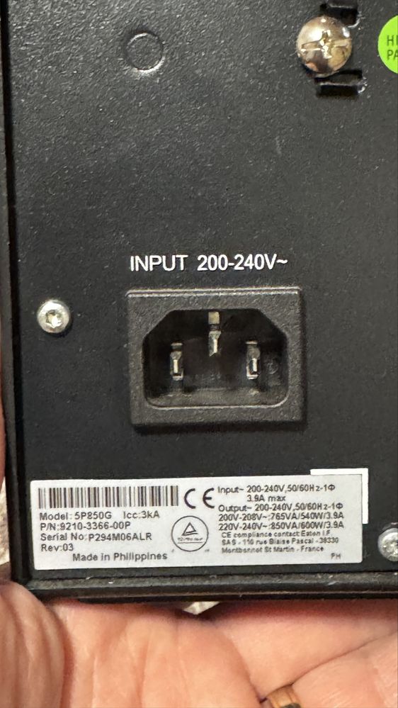 ДБЖ,УПС,Безперебійник Eaton 5p-850G