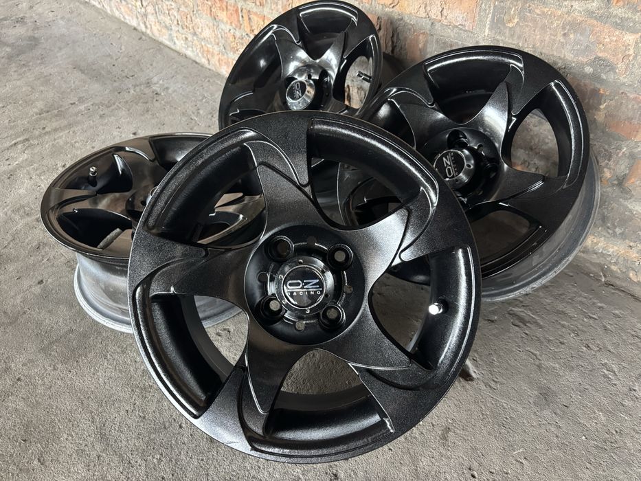 Диски R13 4×98 / 4×100 в отличном состоянии арбузы