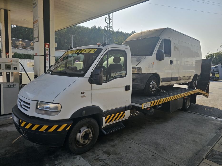Serviços Reboque 24 H / 2 carros
