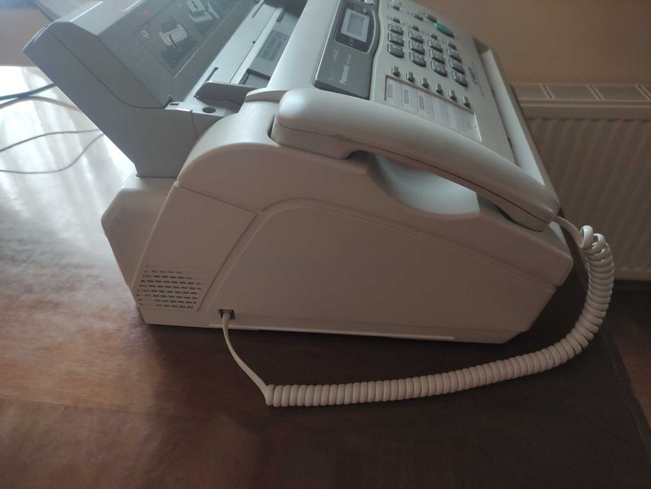 Факс  панасонік  Fax kx-fl 403