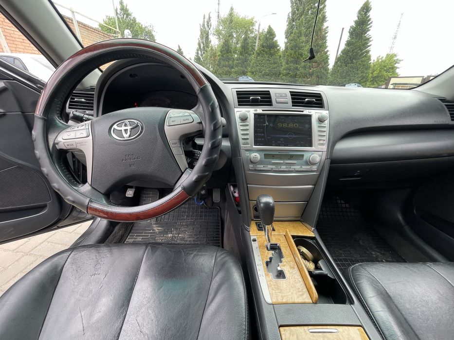 Toyota Camry 2.4 офіційна європейка