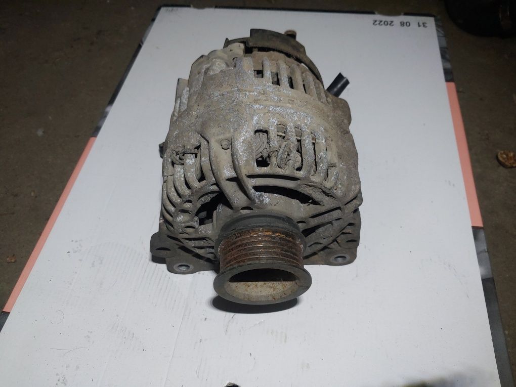 Alternator vw audi seat skoda 90a golf Bora Polo ibiza a3 leon fabia