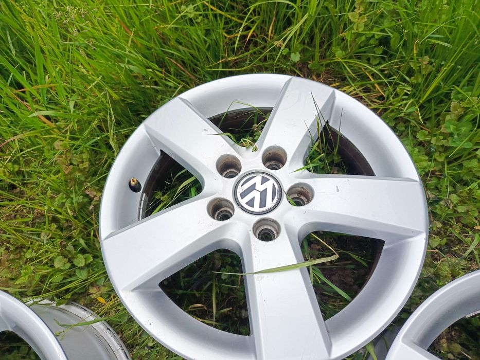 Sprzedam oryginalne alufelgi do VW 5x112 r16