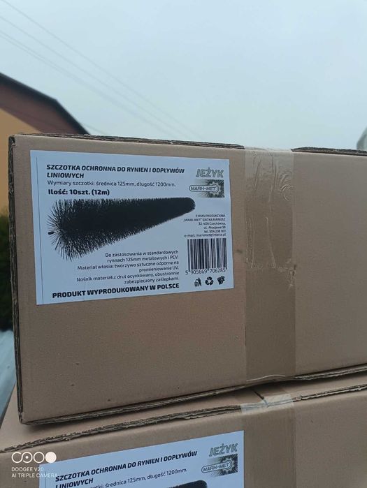 Szczotka siatka kolce ochrona do rynien i odpływów liniowych .