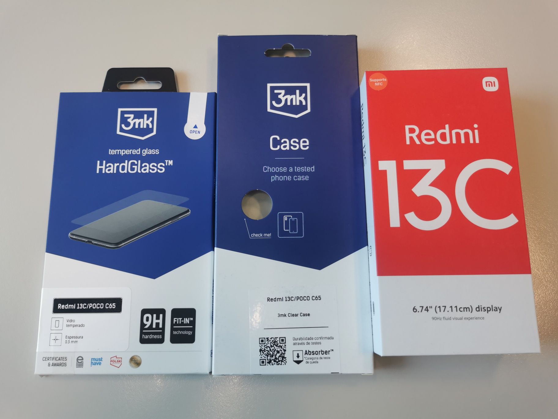 Telemóvel Xiaomi Redmi 13C 8GB 256 GB capa + película  completamente n