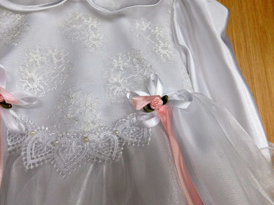 Sukienka, sukieneczka do chrztu 74 + kapelusiki