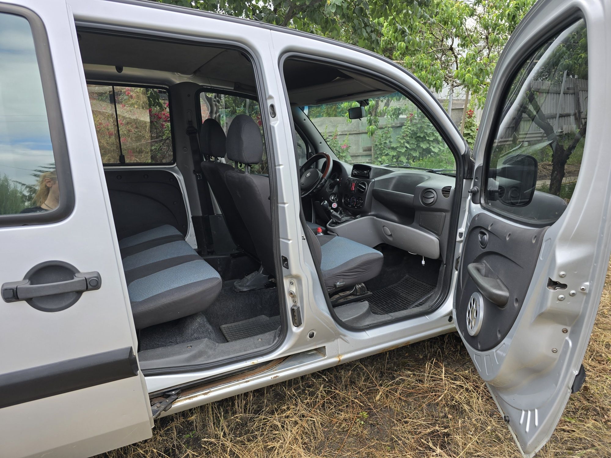 Продам Fiat Doblo 2009