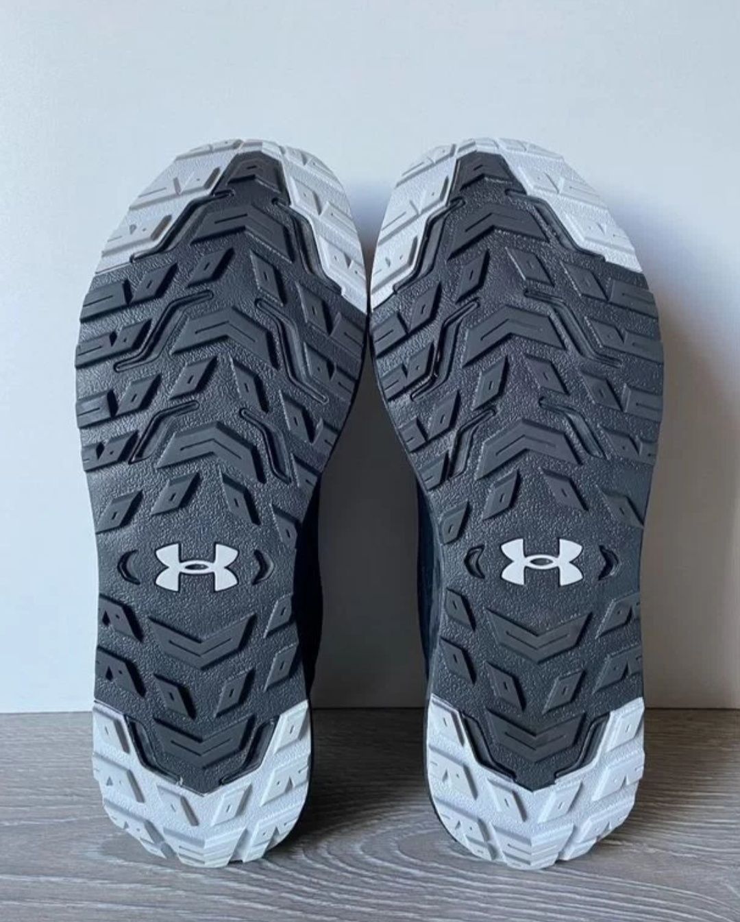 Кроссовки Under Armour