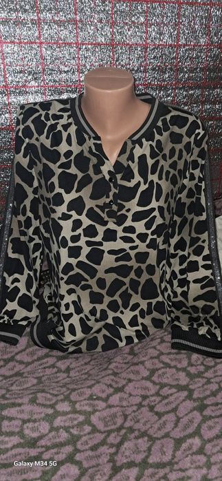 Новая женская кофточка