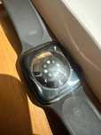Zegarek Apple Watch starszy, działa, trwały, codzienny, tanio