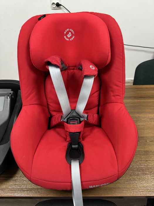 Автокрісло Maxi Cosi Pearl + база FamilyFix