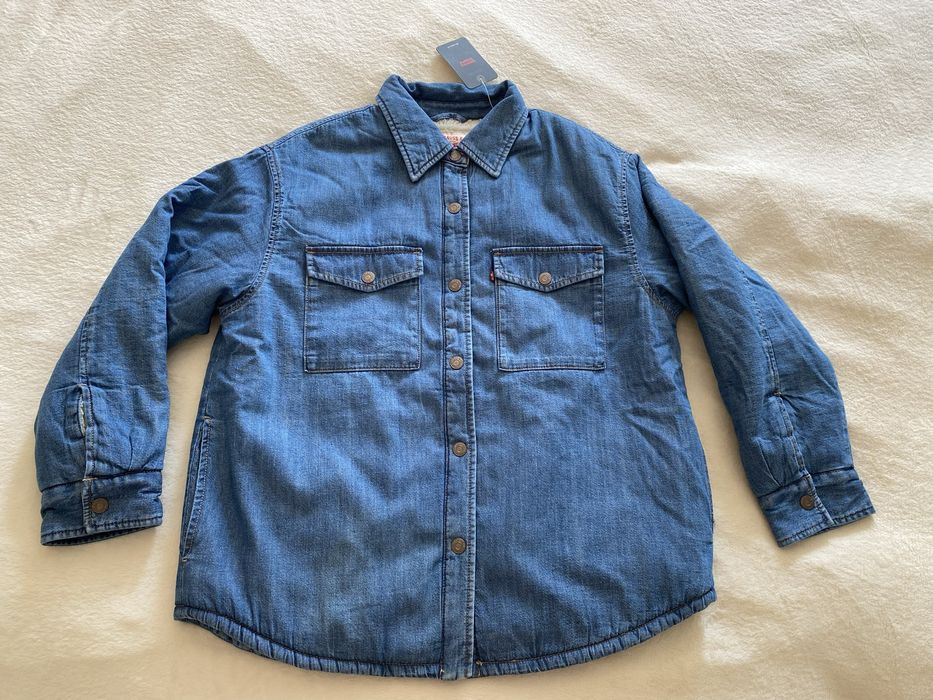 Жіноча джинсова куртка сорочка Levi’s