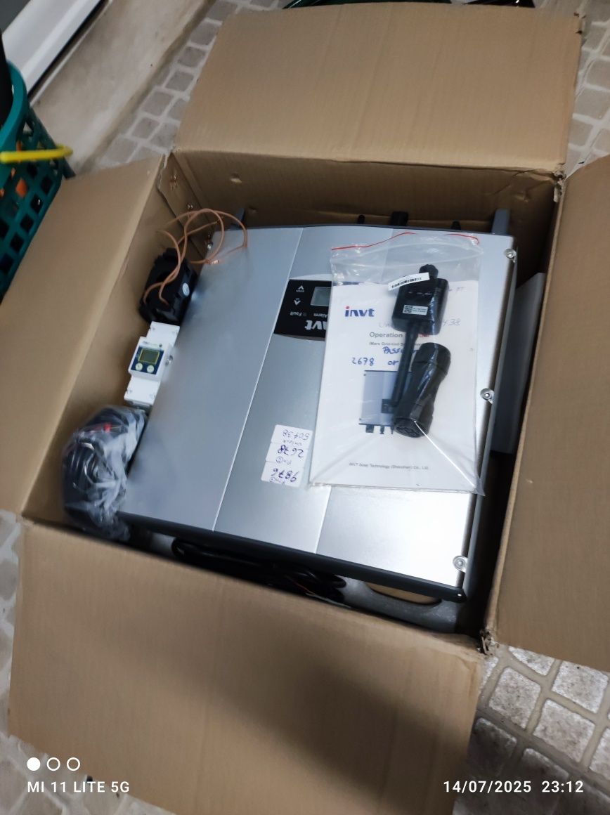 Inversor monofásico on-grid com meter é WiFi 5kva