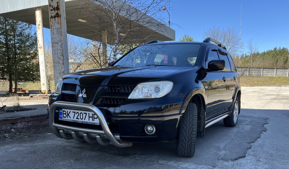 Mitsubishi Outlender