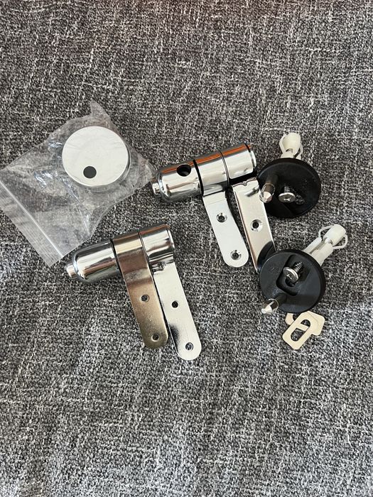 Dobradiças sistema lento para tampa sanitaria