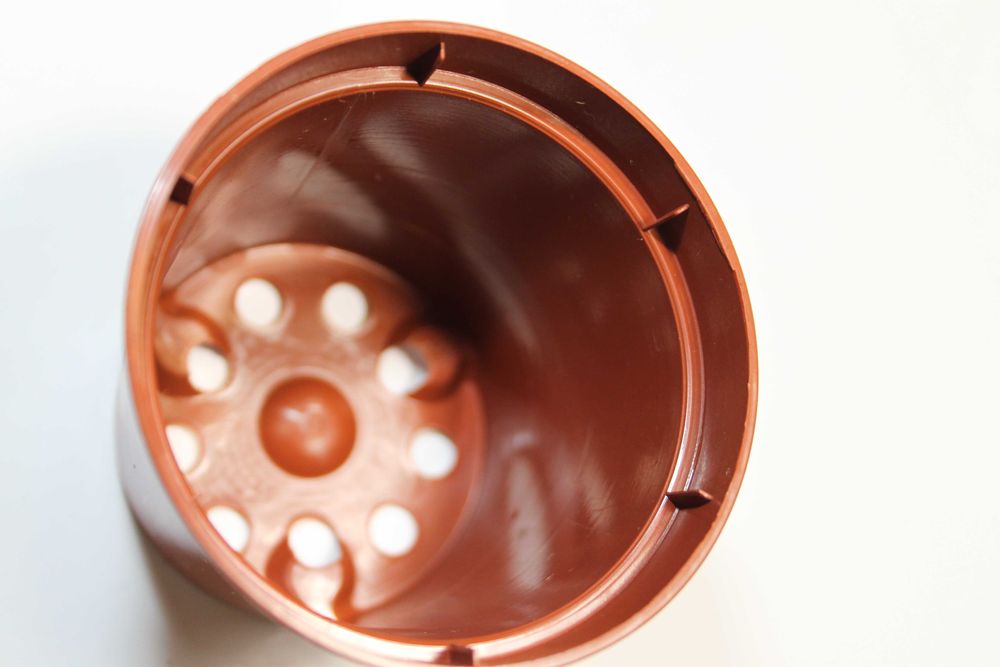 Горшки горшок тара для цветов, растений диаметр 7