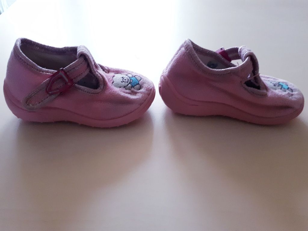 Buciki pantofelki dla dziewczynki 20 różowe z misiem Nazo buty kapcie