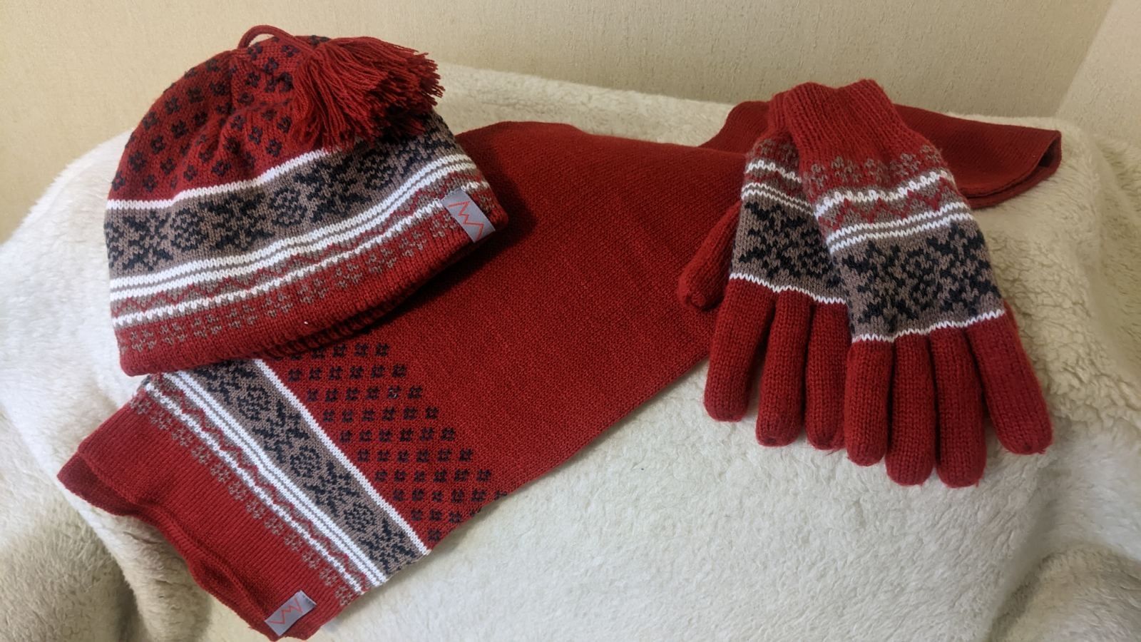Зимовий набір дитячий, шапка, шарф, рукавички