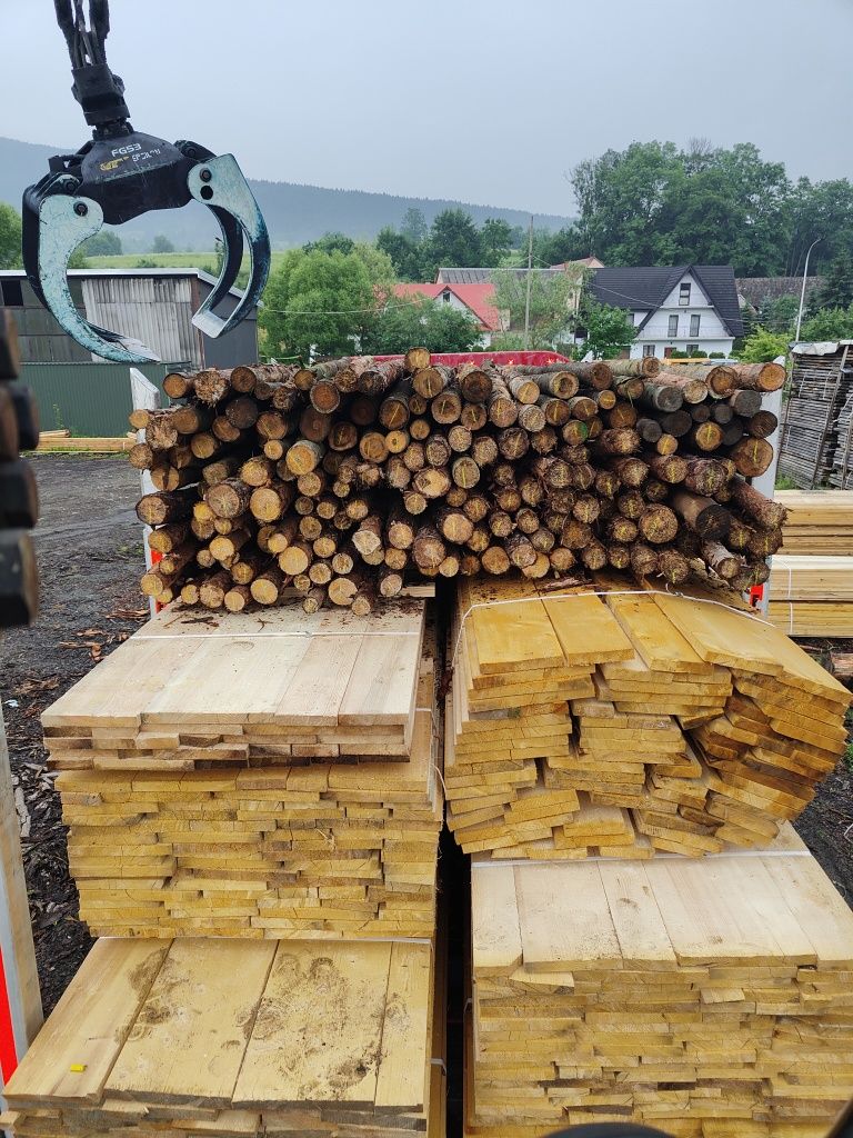 Stemple deski kantówki drewno dachowe więźba HDS