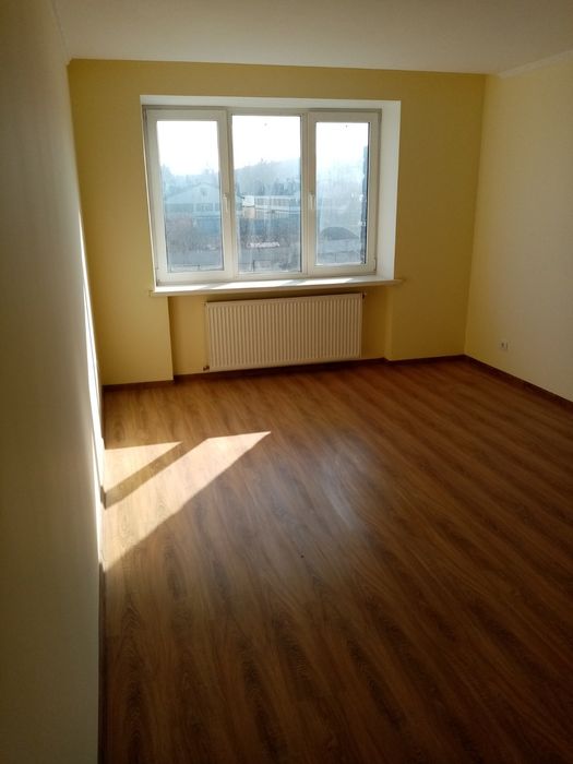 Продам 3 кімнатну квартиру з автономним опаленням