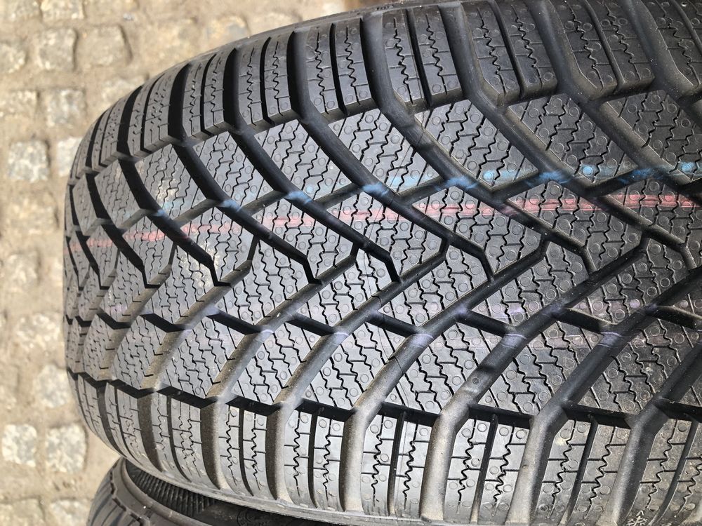 2 opony 205/50R16 87H Continental ContiWinterContact TS850 9mm